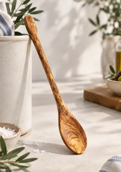 cuillière en bois d'olivier